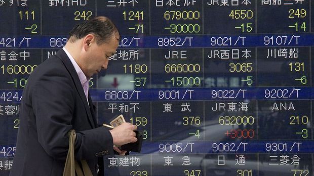 Japonya hisseleri “yen” ile yükseldi