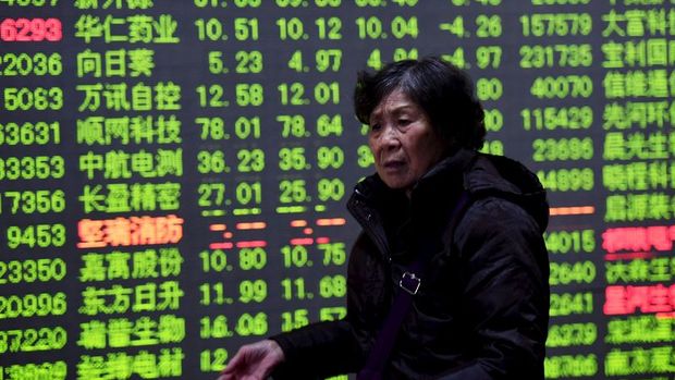 Çin hisseleri “yuan fiksingi” ile değer kaybetti