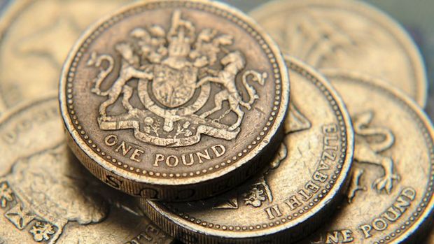 'Brexit' nedeniyle euro da sterlin ile beraber düşüyor