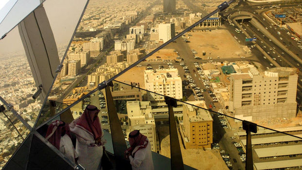Suudi Arabistan'ı petrolde yeni bir rakip bekliyor
