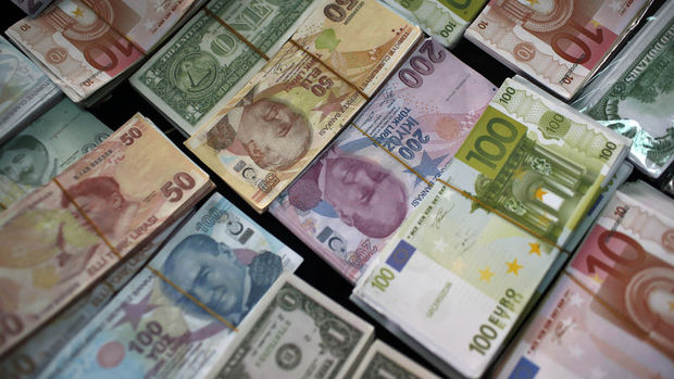 Deutsche: TL dünyanın en düşük fiyatlandırılan paralarından biri