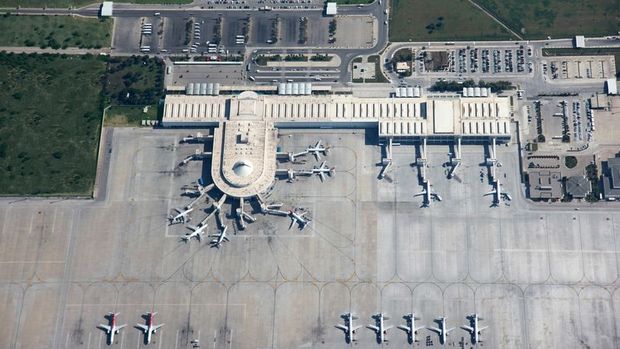 Fraport: Türkiye rezervasyonları yüzde 20-30 düştü