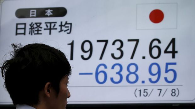 Japonya hisseleri “Fed” öncesi güçlü yen ile düştü