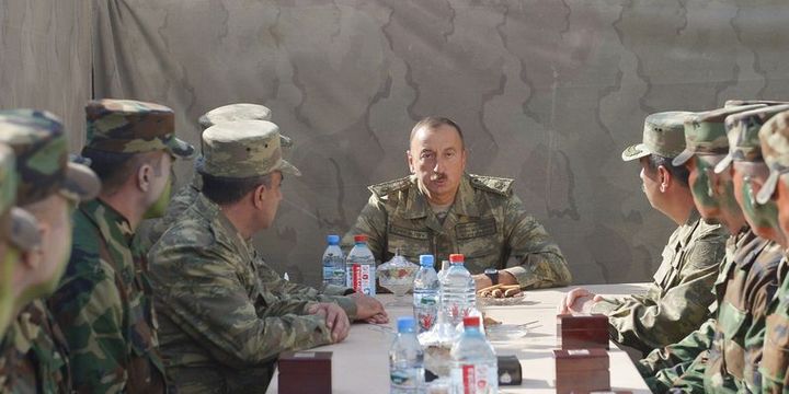 Ermenistan-Azerbaycan savaş hattında