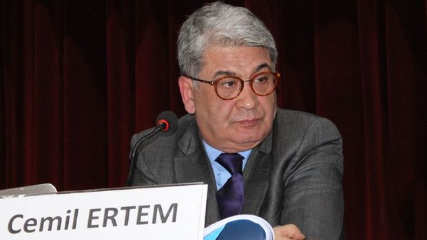 Cemil Ertem: Önümüzdeki dönemde faiz meselesi siyasi zeminde tartışılacak