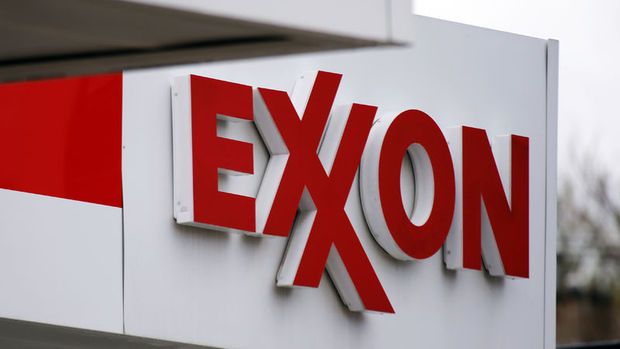 S&P Exxon'un notunu indirdi