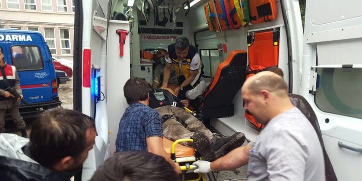 Bursa Ulu Camii yakınında patlama: 1 kişi öldü 13 kişi yaralandı
