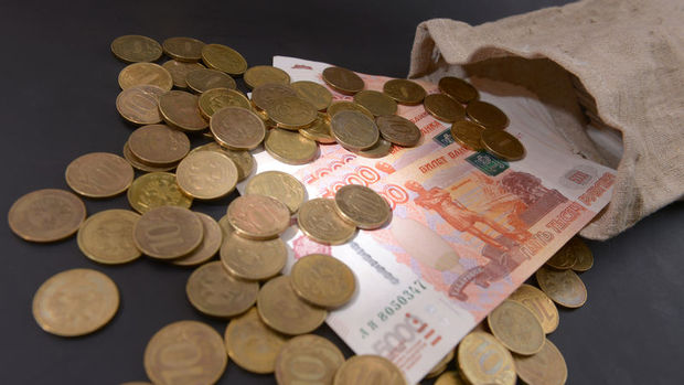 Rusya'nın bütçe açığı 1,48 trilyon ruble