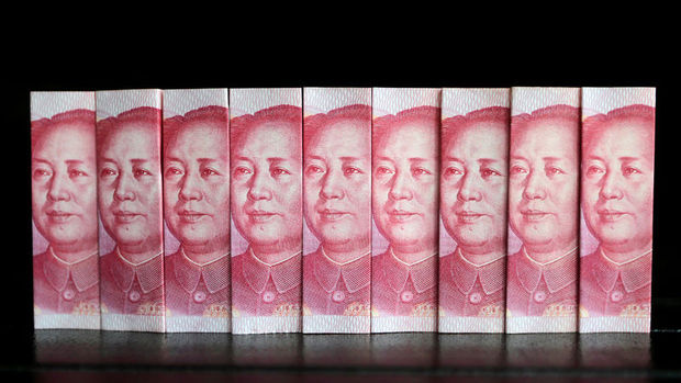 Yuan, sermaye çıkışı endişeleriyle beş yılın düşüğünde