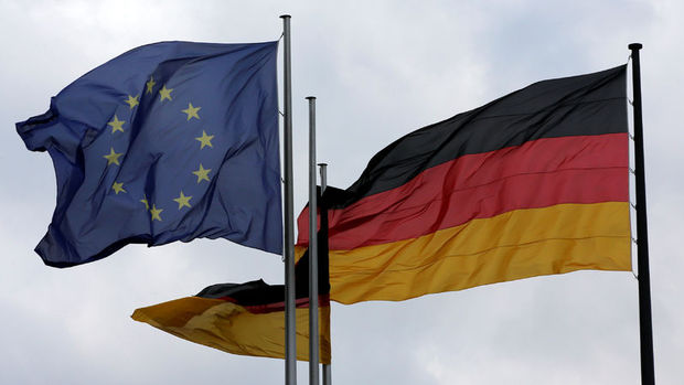 Almanya'da asgari ücret 2017'de artacak
