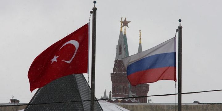 "Türkiye-Rusya arası charter uçuşlar bir aya başlayabilir"
