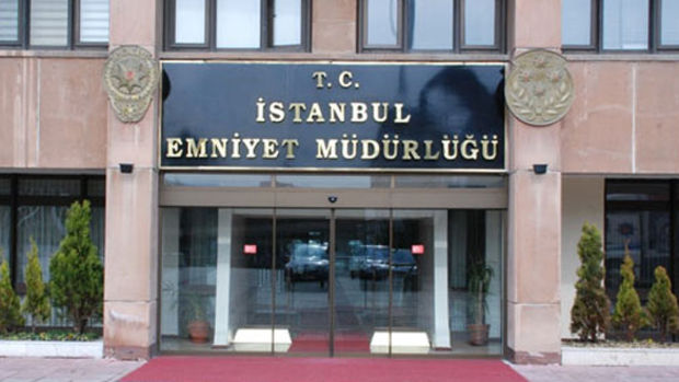 İstanbul'da 479 emniyet görevlisi görevinden uzaklaştırıldı
