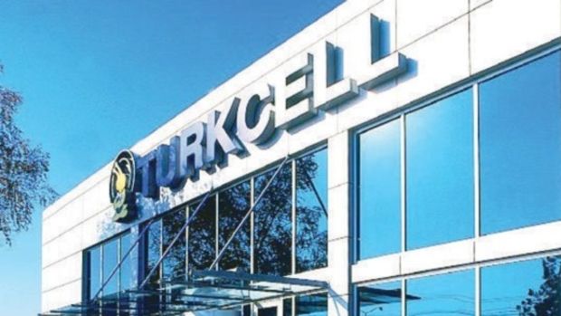 Turkcell operasyonel yatırım tutarını 700 milyon lira artırdı