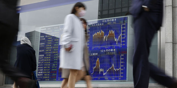Asya hisseleri "Japonya ve petrol" ile düştü