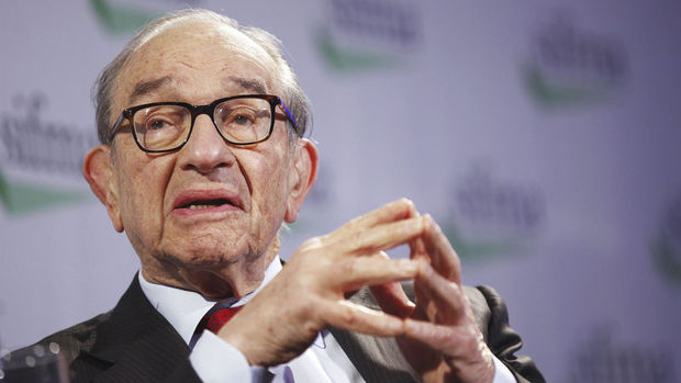Greenspan: Petrol 40 dolarda en düşük seviyesine ulaştı