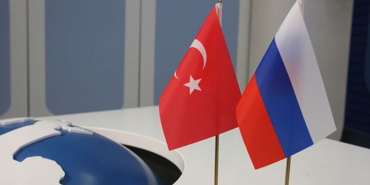 Interfax: Rusya, İran ve Türkiye Suriye konusunda toplanabilir