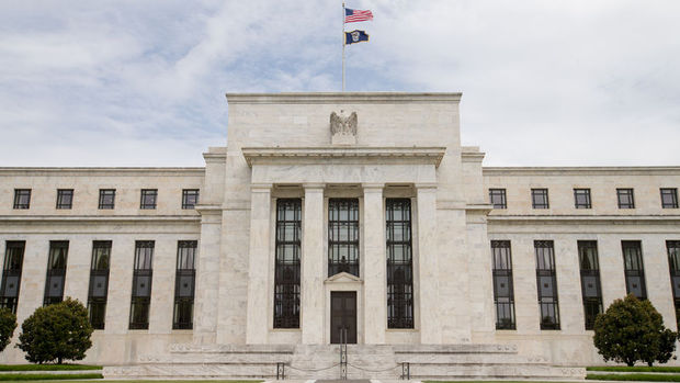 Fed tutanakları yetkililerin yakın dönem faiz artırımında ayrıştığını gösterdi
