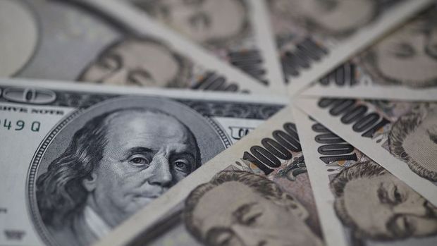 Yen “tutanaklar”ın ardından dolar karşısında 100'ü tekrar aştı