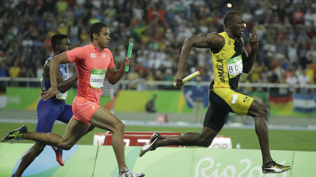 Usain Bolt Rio'da 3. altın madalyasına ulaştı