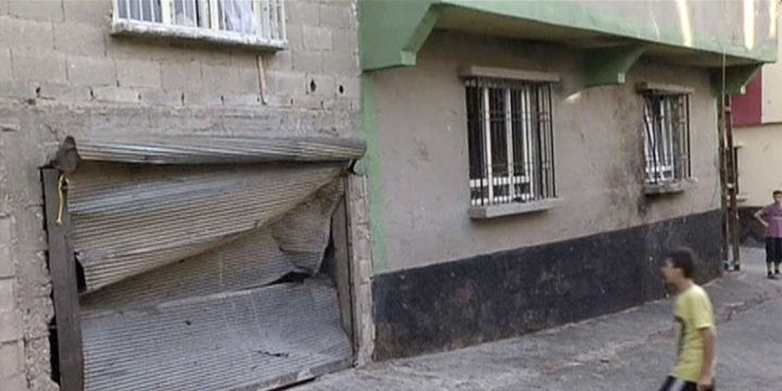 Başsavcılık: Olay yerinde canlı bomba yeleği bulundu
