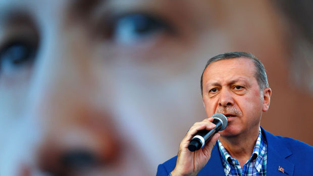 Erdoğan: (FETÖ) Bildikleriniz varsa ihbar edin gerekeni yapalım