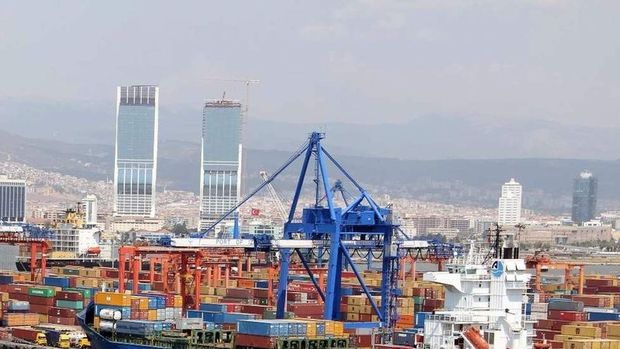 Dış ticaret açığı Temmuz'da 4.79 milyar dolara geriledi 