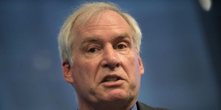 Fed/Rosengren: Faizlerin düşük kalması risksiz değil