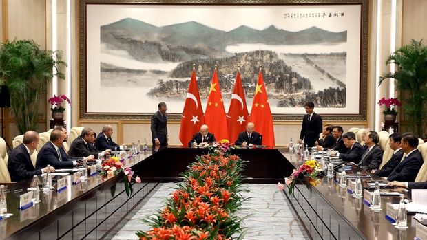 Türkiye ve Çin arasında enerji ağırlıklı 3 imza atıldı