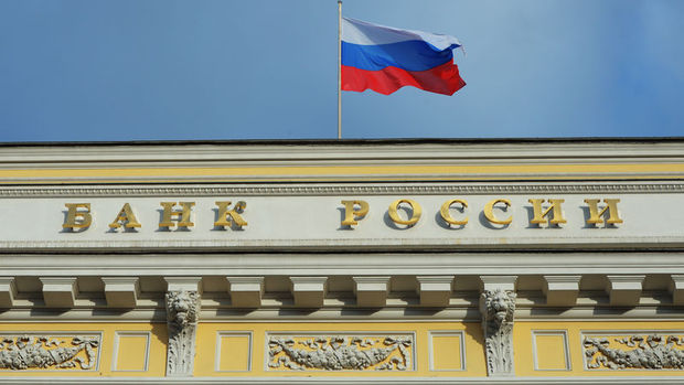 Rusya Merkez Bankası beklentiye paralel 50 bp faiz indirdi