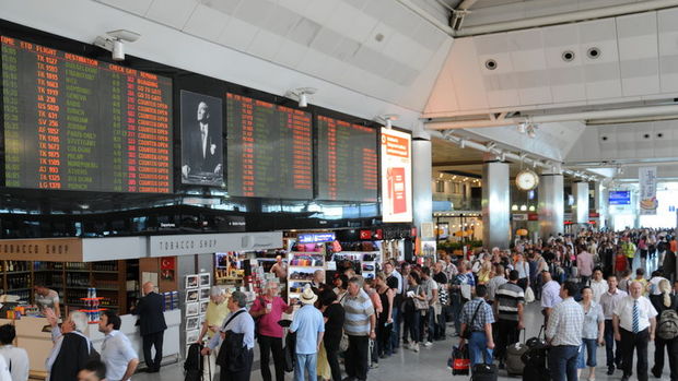 Dört havalimanı bayramda 3 milyon yolcu ağırladı