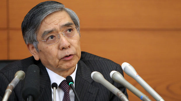 BOJ enflasyon hedefini tutturmayı 2018'e erteleyebilir