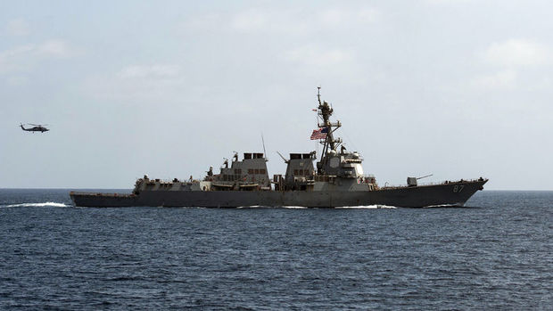 ABD savaş gemisine Yemen'de füzeli saldırı