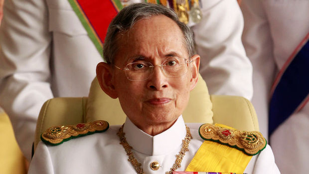 Tayland Kralı Bhumibol hayatını kaybetti