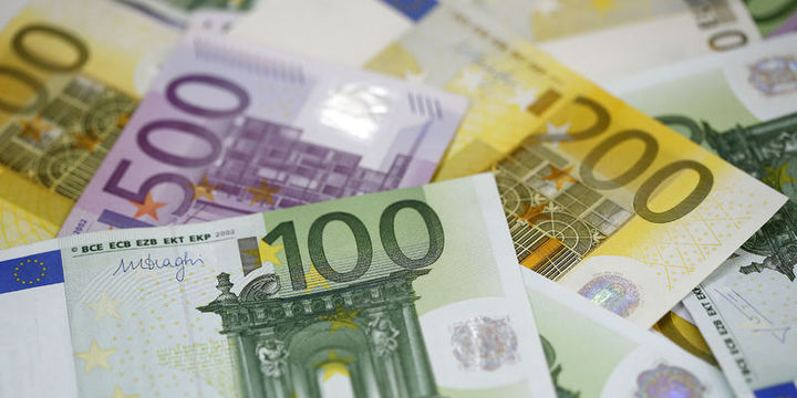 Euro Bölgesi’nin dış ticaret fazlası 18,4 milyar euroya çıktı