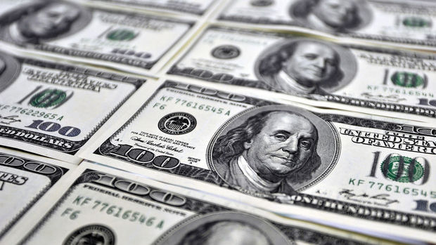 Dolar “Fed” beklentileriyle kayıplarını korudu