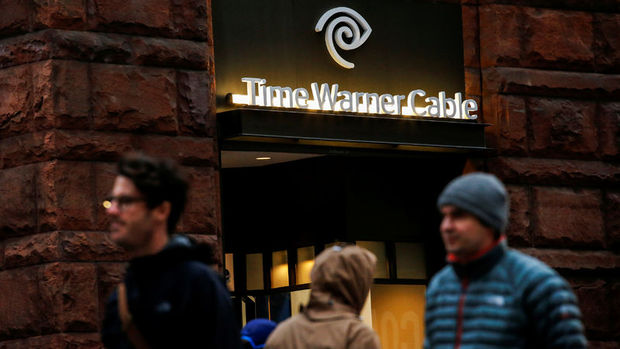 AT&T Time Warner'ı 85 milyar dolara satın alıyor