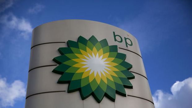 BP'nin 3. çeyrek karı yüzde 49 geriledi
