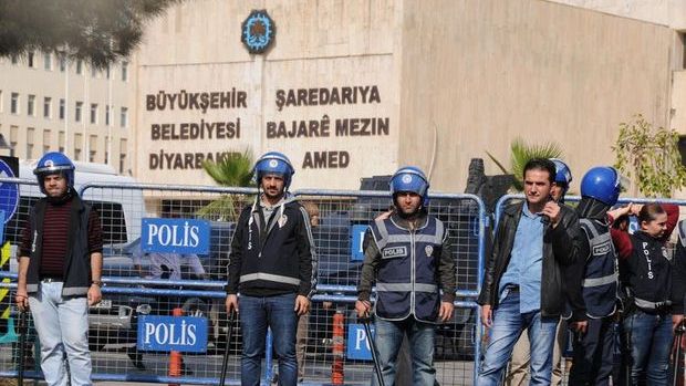 Diyarbakır Büyükşehir Belediyesi'ne kayyum atandı