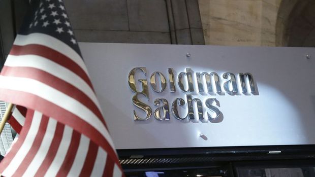 Goldman petrol tahminini yükseltti