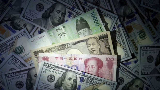 Asya paraları dolar karşısında rekor düşük seviyelere geriledi