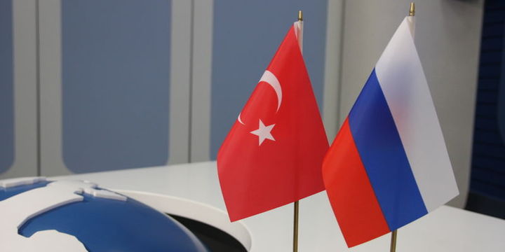 Türkiye ve Rusya dışişleri bakanları 1 Aralık