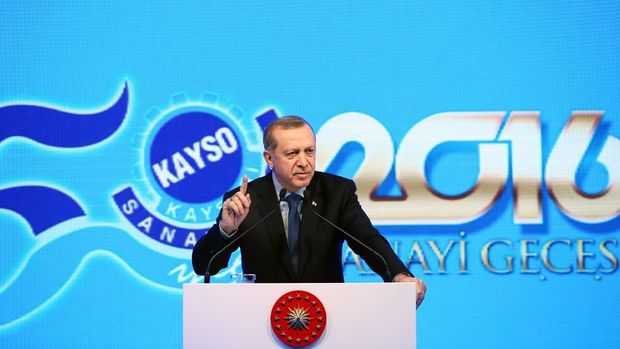 Erdoğan: Darbeyi faiz, borsa ve döviz hareketleriyle başarmaya çalışıyorlar