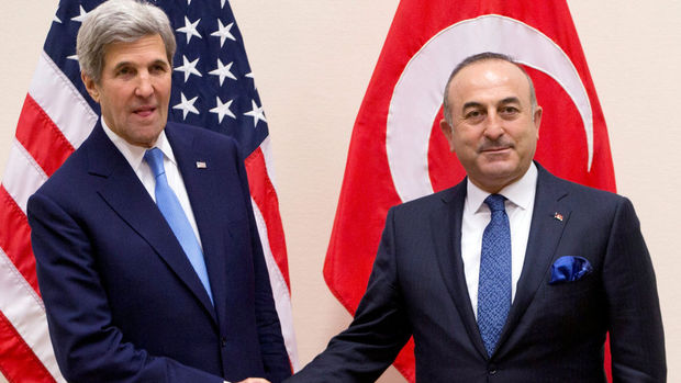 Mevlüt Çavuşoğlu, John Kerry ile buluştu