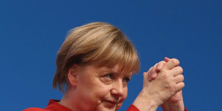 Angela Merkel tekrar genel başkan seçildi
