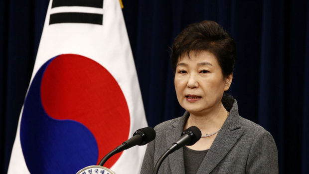 Güney Kore Devlet Başkanı Park'ın görevi askıya alındı