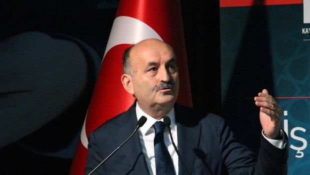 Mehmet Müezzinoğlu: 500 bin işsiz istihdama katılacak