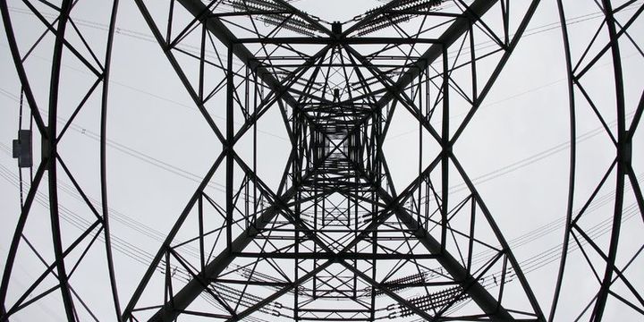 "Spot elektrik piyasasındaki dalgalanma zam anlamına gelmiyor"