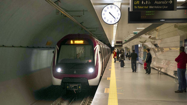 İstanbul'da metro ve metrobüs sabaha kadar çalışacak