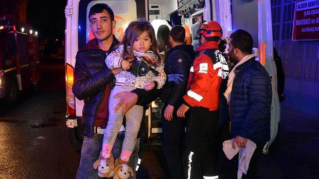 Bursa'daki yangında 10'u çocuk 17 kişi hastaneye kaldırıldı