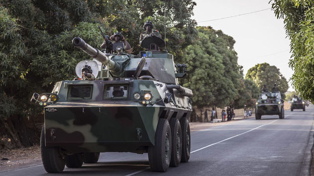Senegal ordusu Gambiya'ya girdi